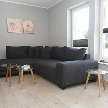 Skanhuus Holiday home *