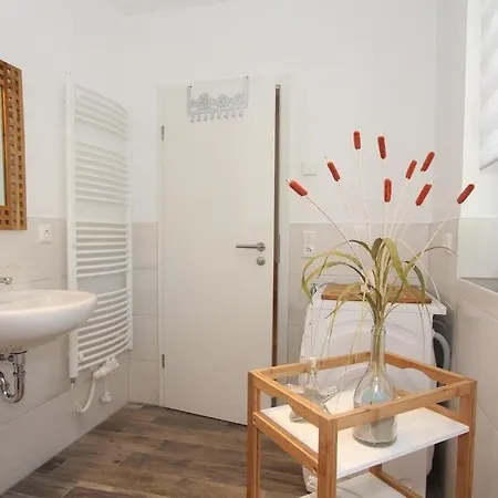 Skanhuus בית נופש *