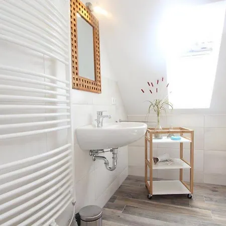 Skanhuus בית נופש *